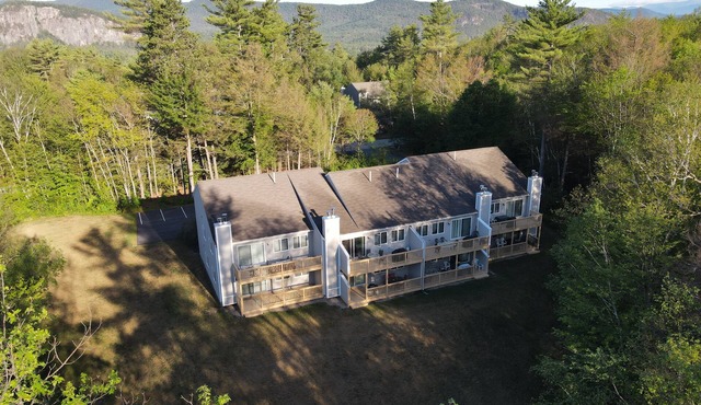 Beautiful, Bright, & Peaceful North Conway Condo