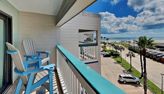 Casa Del Mar by Ryson Vacation Rentals