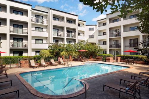 Courtyard Miami Airport West Doral