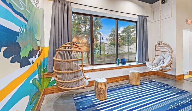 Howzit Hostels