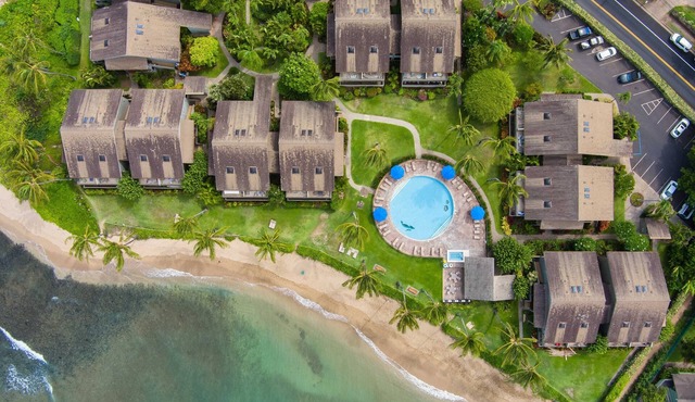 Kahana Village 13 Oceanview 3bed/2bath 3 Bedroom Apts by RedAwning