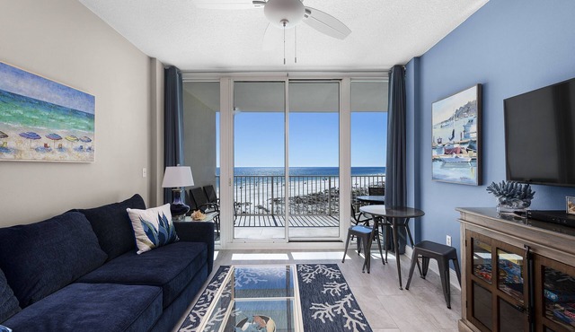 Lighthouse Condo - Gulf View -Park in front of condo -3 Pools-Bunk Rm
