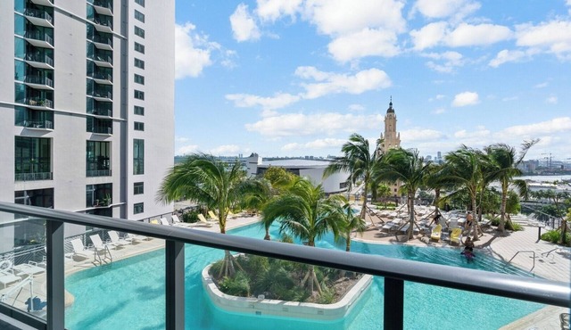 Luxury unit/amazing view to Downtown/floor 26th