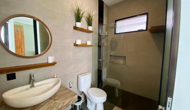 New villa for rent in Kutuh