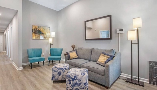 Oakland Oasis B Intown Atlanta