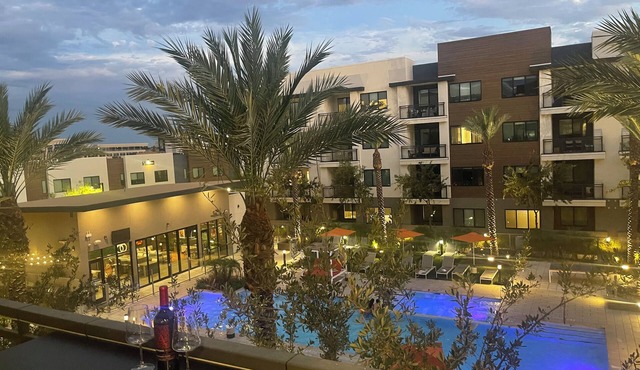 Pool Side Penthouse With Theater in Scottsdale next to the Mayo Clinic