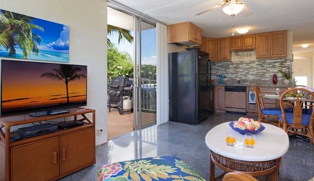 PUAKO CONDO 109 ~ 3 BR ~ Corner Ground floor Unit ~ Pool ~ Puako