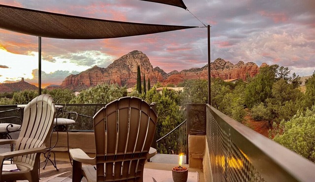 Red Rock with Views and Spa