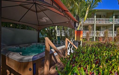 STUDIO Vacation Condos in Kona