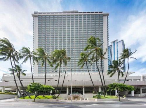 Stunning Ala Moana Studio Mtn View Balcony 2029