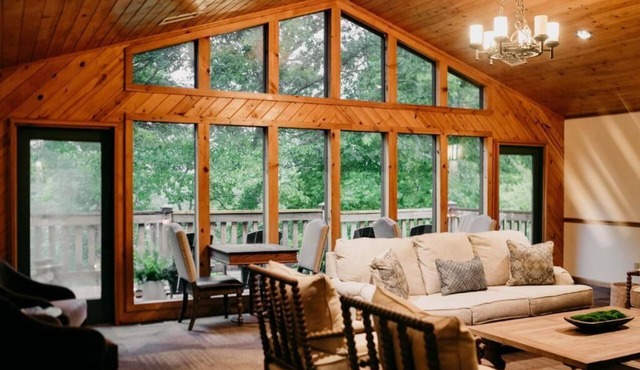 Sylvan Valley Lodge & Cellars